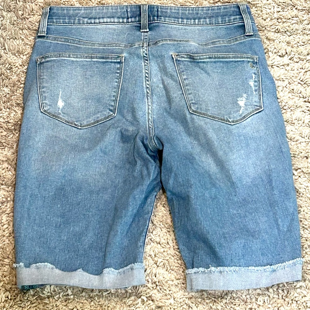 Size 28 LuLaRoe distressed Bermuda shorts